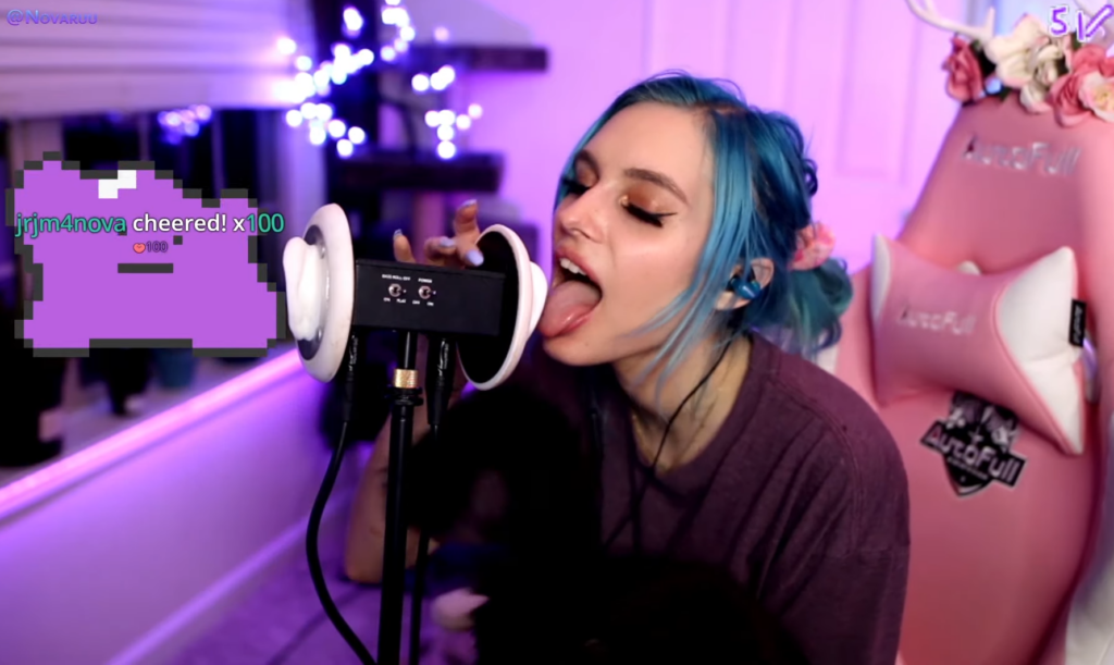 Novaruu licking mic